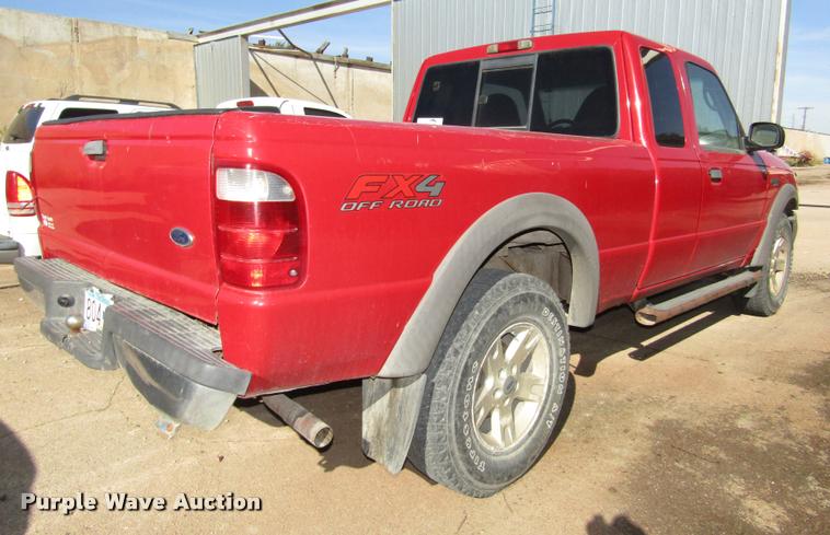image for item DA3136 2003 Ford Ranger Ext. Cab pickup truck