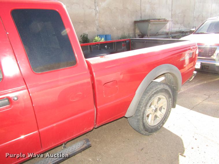 image for item DA3136 2003 Ford Ranger Ext. Cab pickup truck