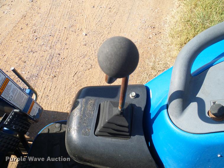 image for item DA6873 2000 New Holland TC29D MFWD tractor