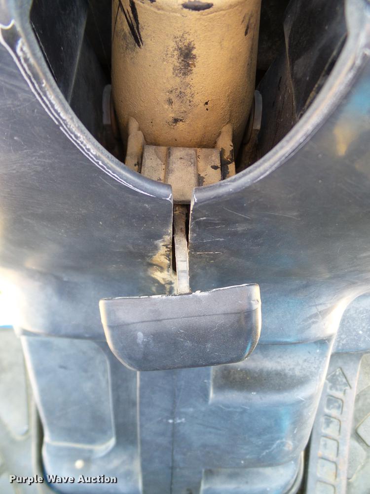 image for item DA6873 2000 New Holland TC29D MFWD tractor