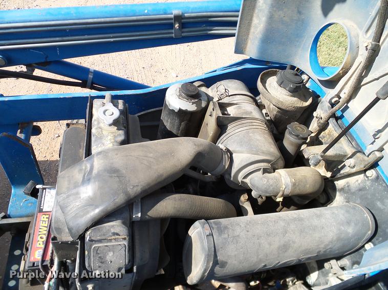 image for item DA6873 2000 New Holland TC29D MFWD tractor