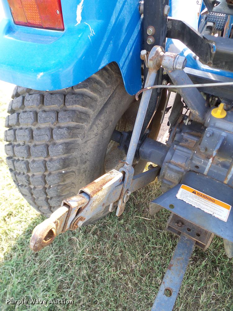 image for item DA6873 2000 New Holland TC29D MFWD tractor