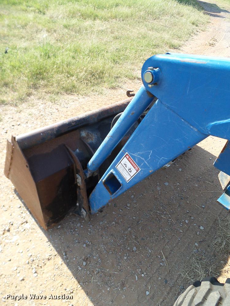 image for item DA6873 2000 New Holland TC29D MFWD tractor