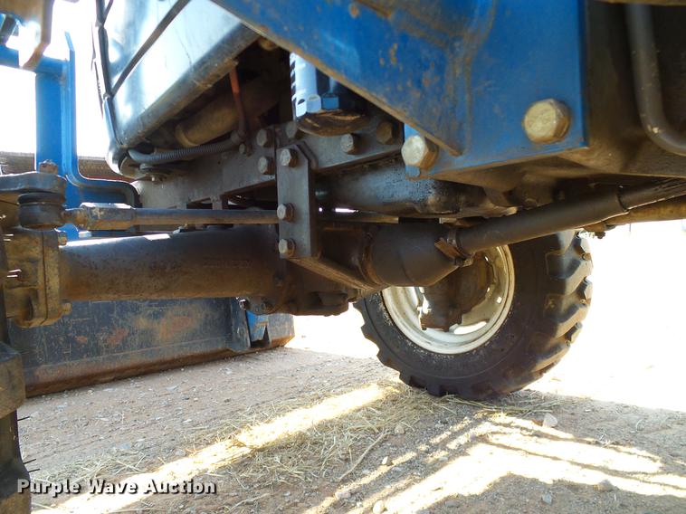 image for item DA6873 2000 New Holland TC29D MFWD tractor