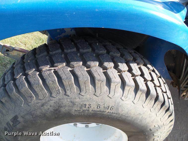 image for item DA6873 2000 New Holland TC29D MFWD tractor