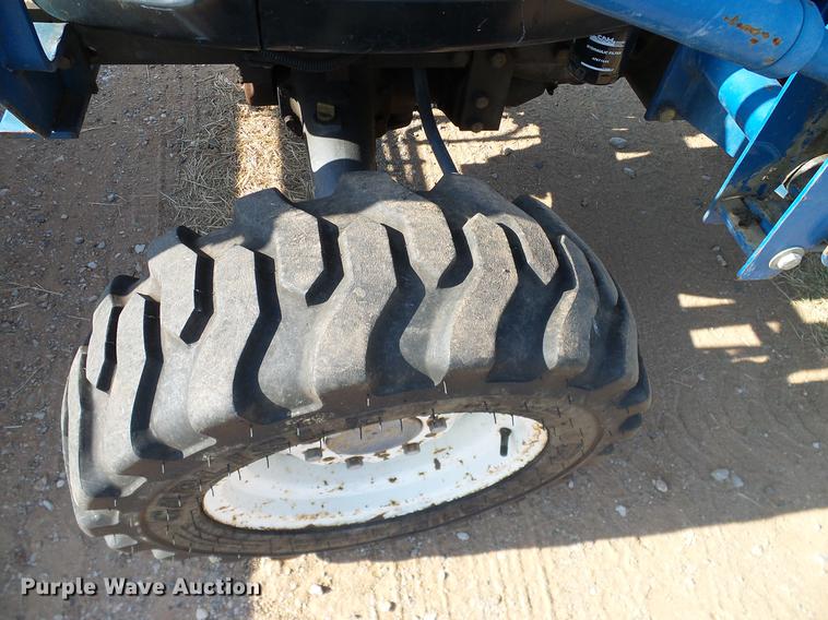 image for item DA6873 2000 New Holland TC29D MFWD tractor