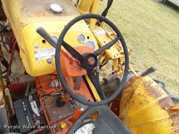 image for item DA6874 1968 Case 580CK backhoe