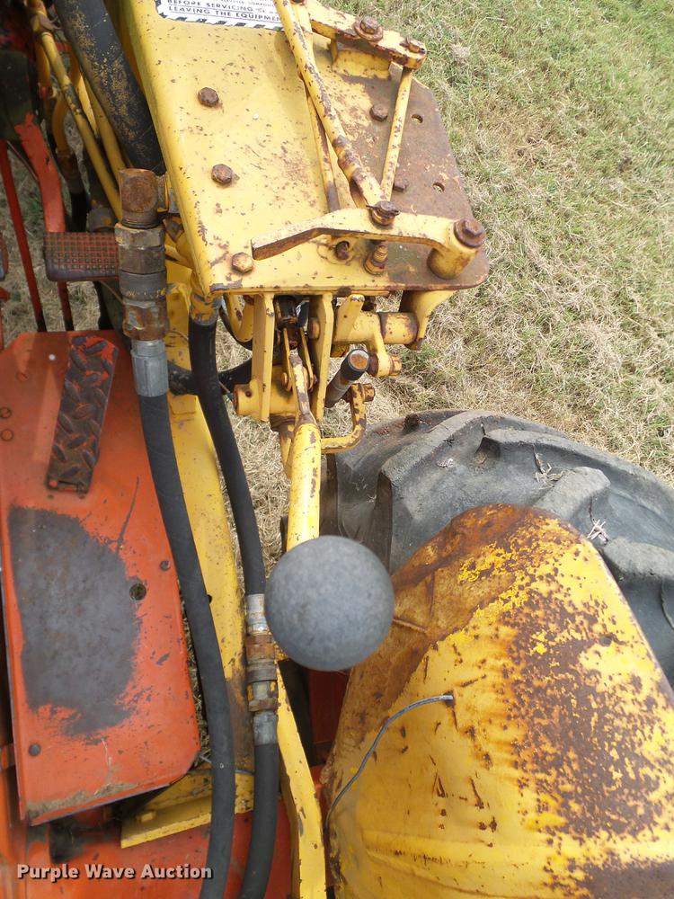 image for item DA6874 1968 Case 580CK backhoe