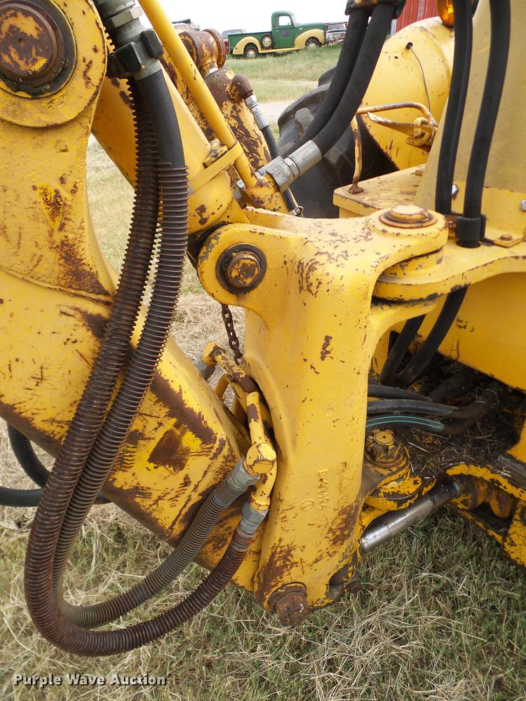 image for item DA6874 1968 Case 580CK backhoe