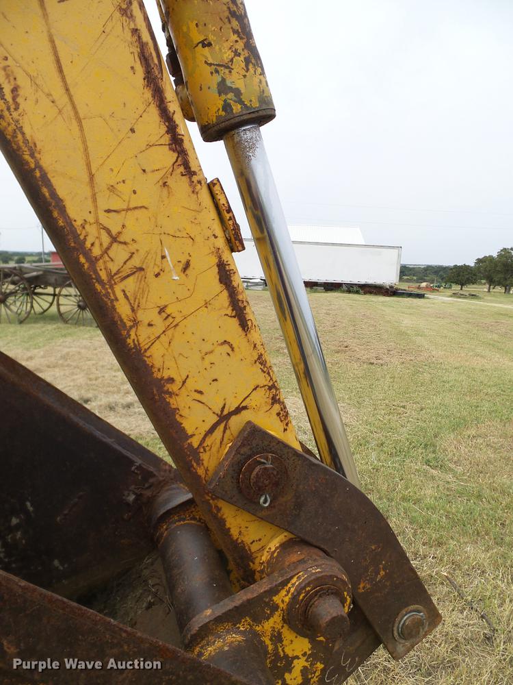 image for item DA6874 1968 Case 580CK backhoe