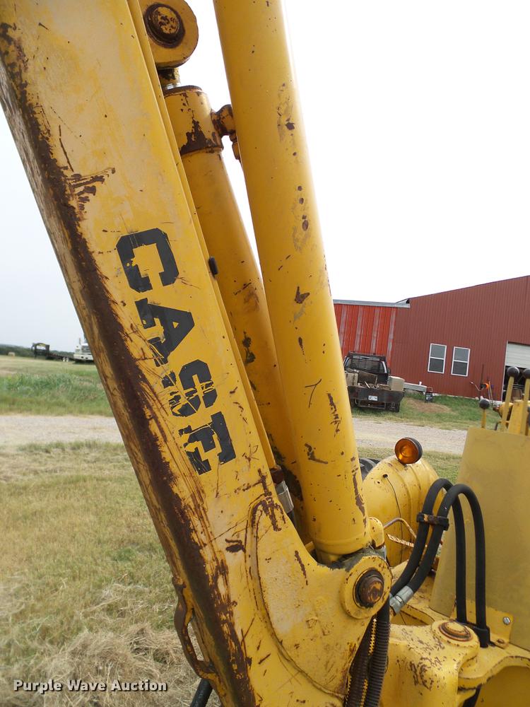 image for item DA6874 1968 Case 580CK backhoe