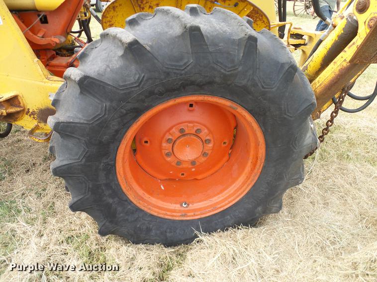 image for item DA6874 1968 Case 580CK backhoe