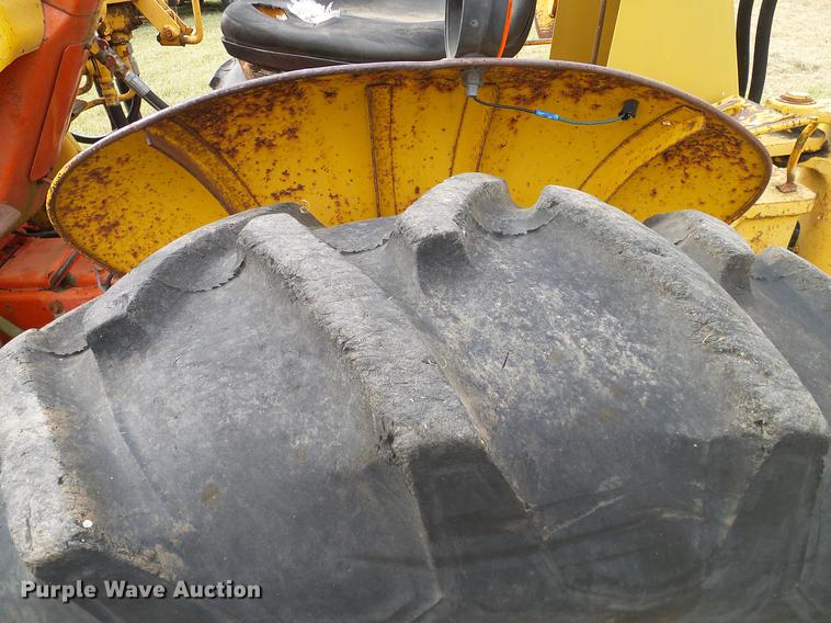 image for item DA6874 1968 Case 580CK backhoe