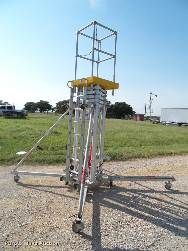 image for item DA6876 Airlift 3024 pneumatic man lift