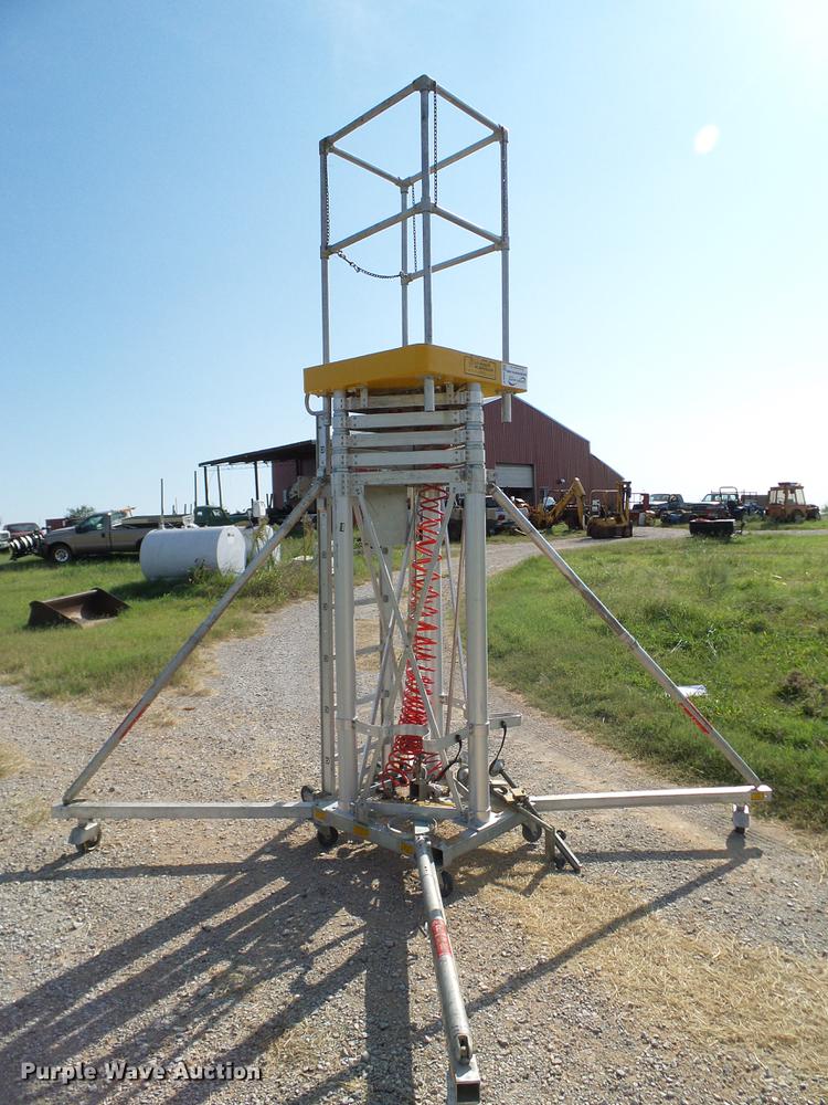 image for item DA6876 Airlift 3024 pneumatic man lift