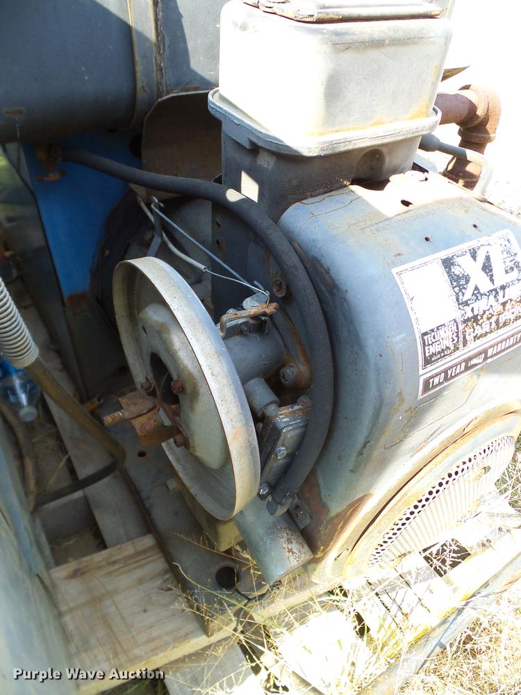 image for item DA6878 Miller Blue Star 2E welder/generator