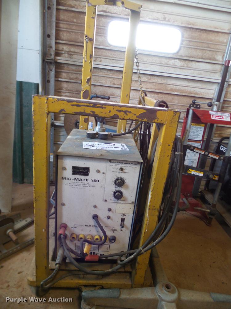 image for item DA6879 Miller Migmate 150 welder