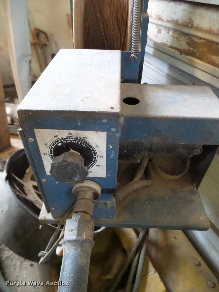 image for item DA6879 Miller Migmate 150 welder