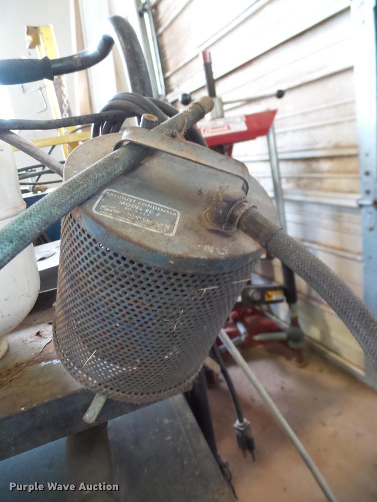 image for item DA6882 Sercon 4134 freon reclaimer