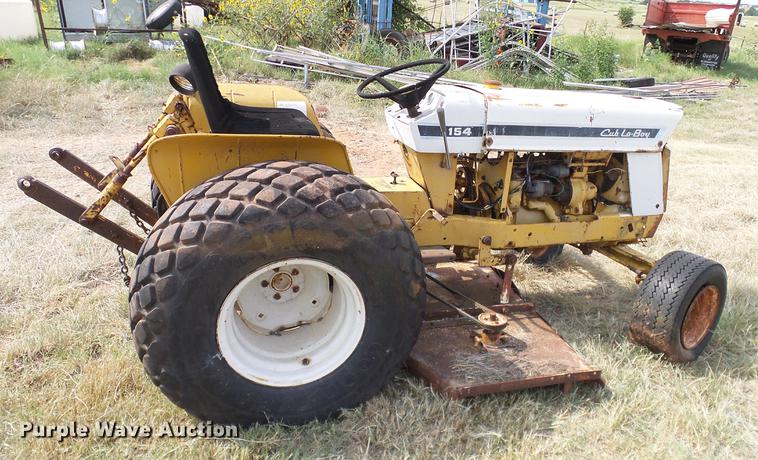image for item DA6885 1972 Cub Cadet 154 Loboy tractor