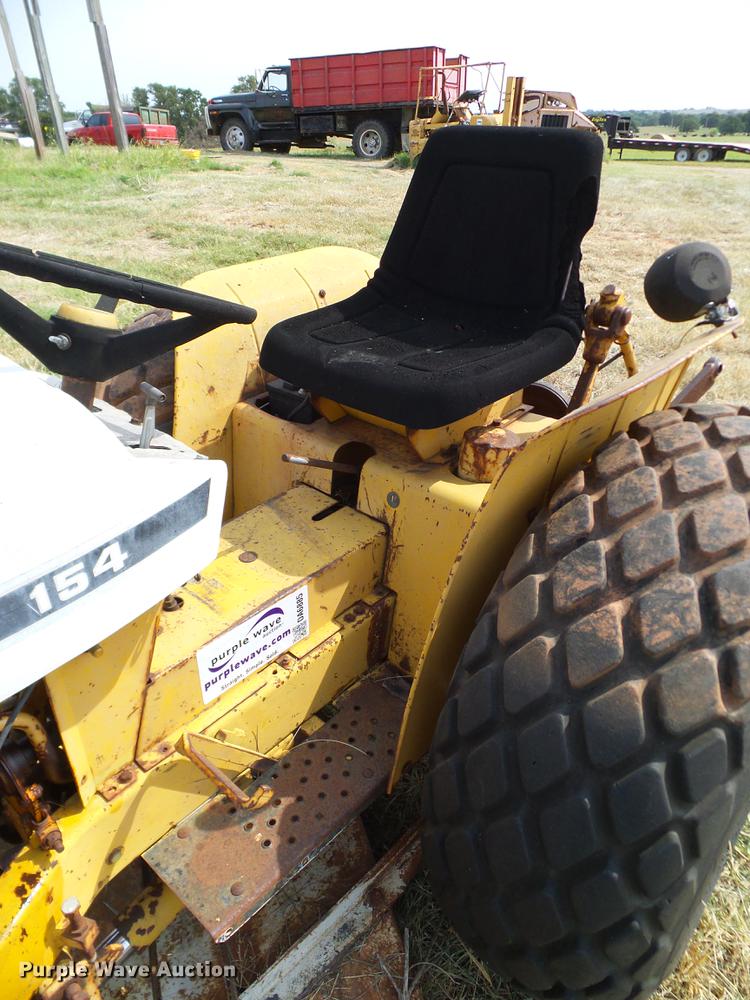 image for item DA6885 1972 Cub Cadet 154 Loboy tractor