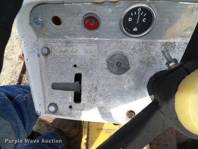 image for item DA6885 1972 Cub Cadet 154 Loboy tractor