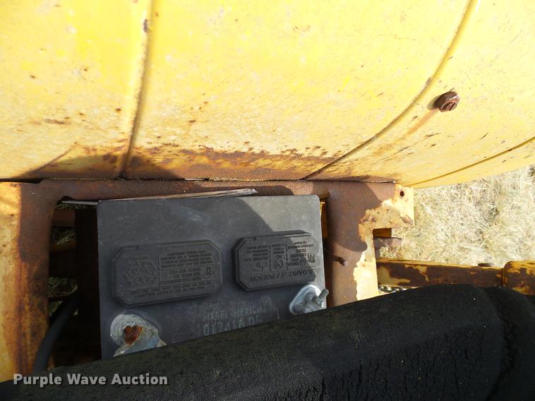 image for item DA6885 1972 Cub Cadet 154 Loboy tractor