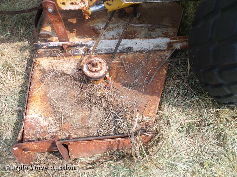 image for item DA6885 1972 Cub Cadet 154 Loboy tractor