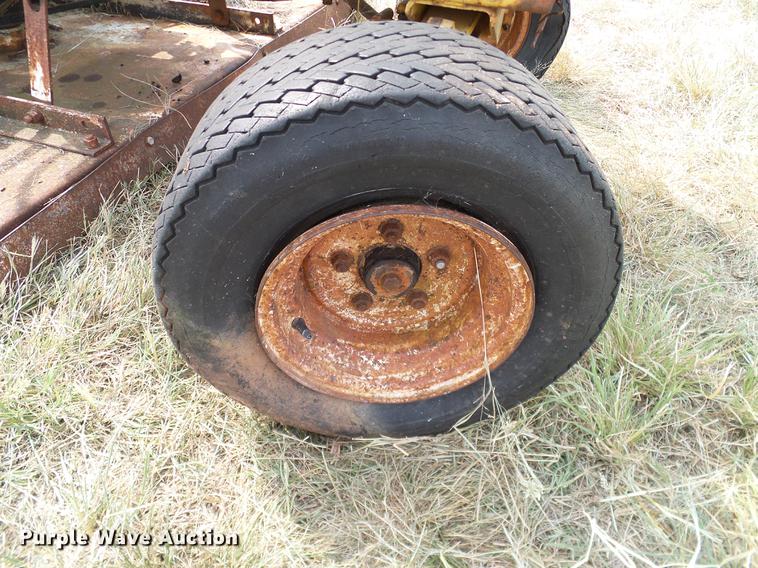 image for item DA6885 1972 Cub Cadet 154 Loboy tractor