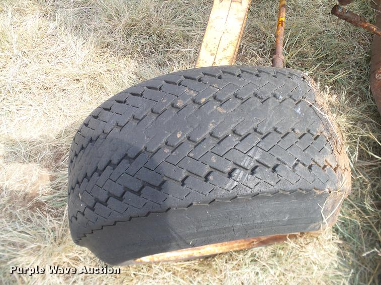 image for item DA6885 1972 Cub Cadet 154 Loboy tractor