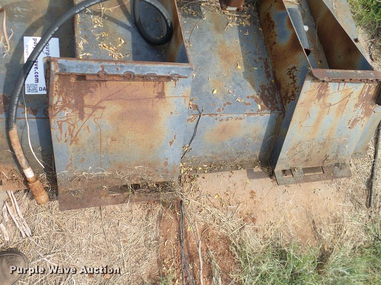 image for item DA6886 Brush mower