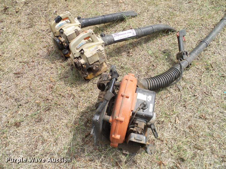 image for item DA6888 (3) leaf blowers