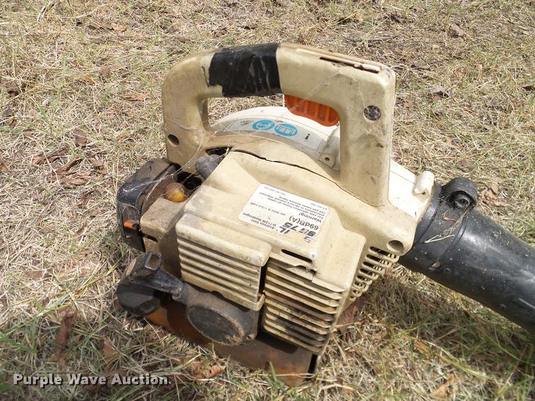 image for item DA6888 (3) leaf blowers
