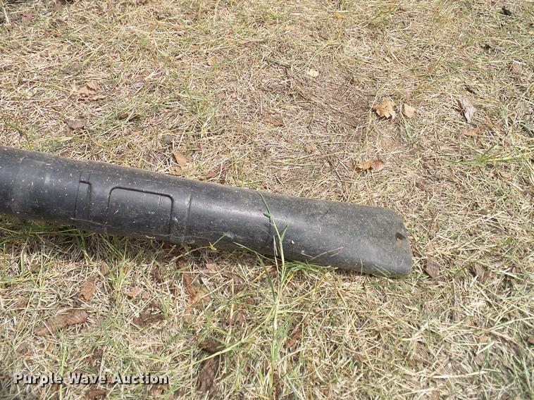 image for item DA6888 (3) leaf blowers