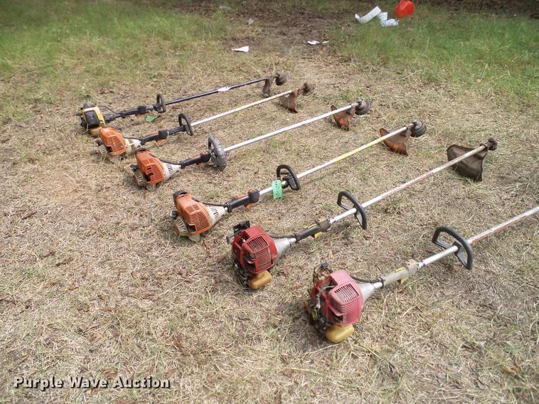 image for item DA6889 (6) string trimmers