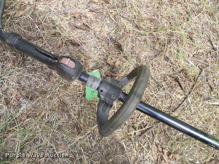 image for item DA6889 (6) string trimmers