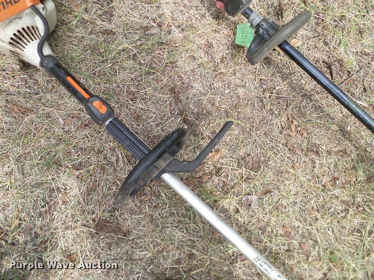 image for item DA6889 (6) string trimmers