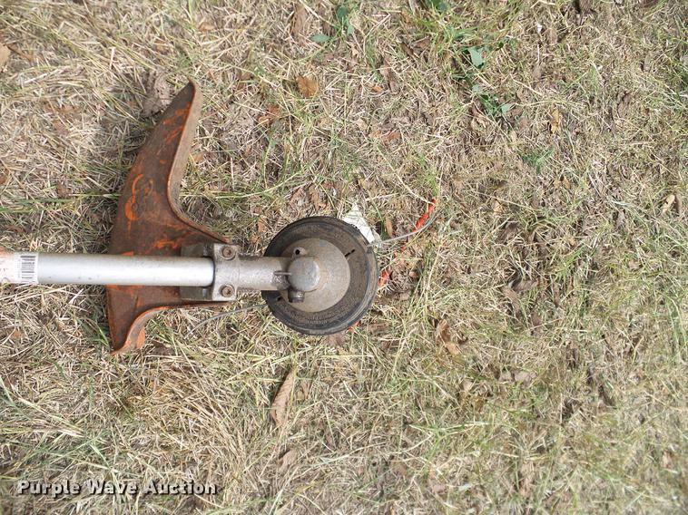 image for item DA6889 (6) string trimmers