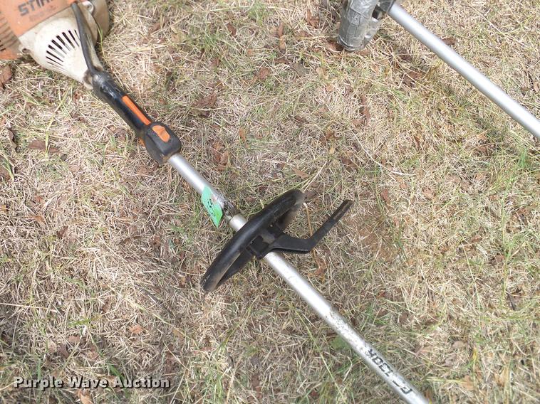 image for item DA6889 (6) string trimmers