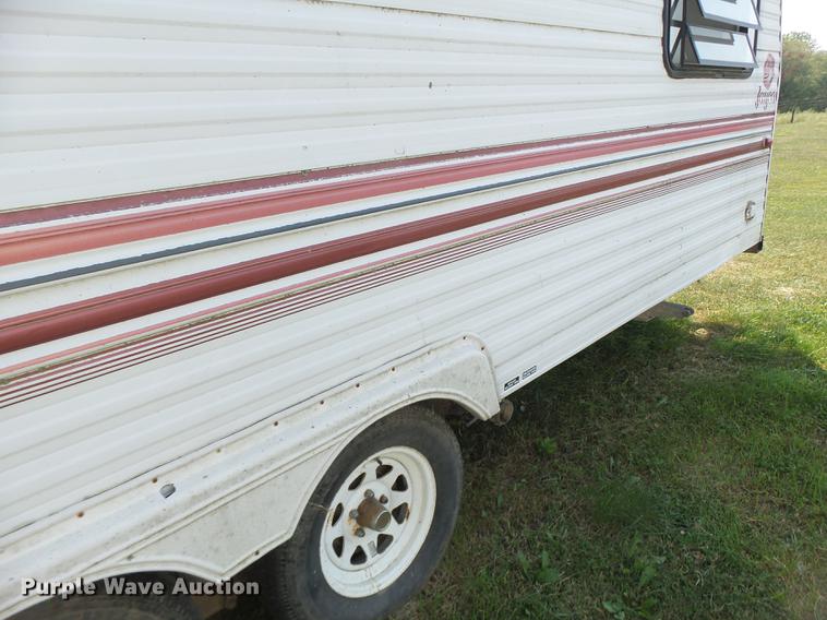 image for item DB1440 1992 Jayco 300FK Eagles series camper