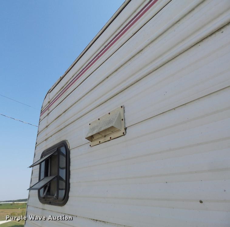 image for item DB1440 1992 Jayco 300FK Eagles series camper
