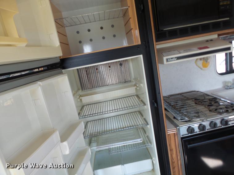 image for item DB1440 1992 Jayco 300FK Eagles series camper