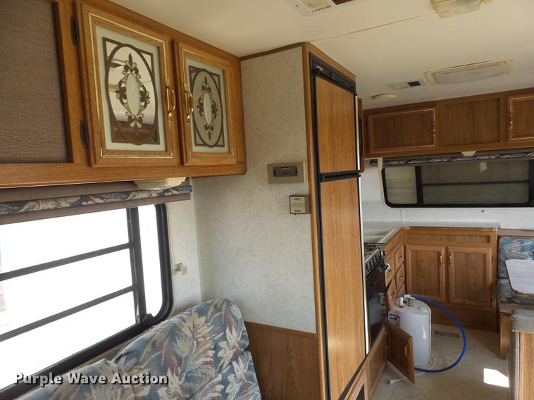 image for item DB1440 1992 Jayco 300FK Eagles series camper