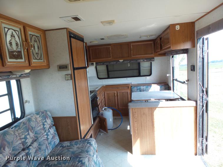 image for item DB1440 1992 Jayco 300FK Eagles series camper