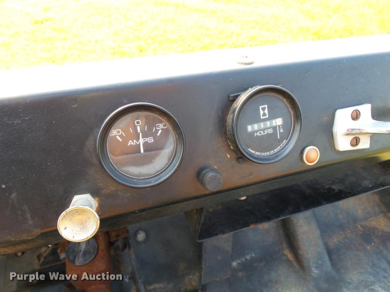 image for item DB4158 2000 PUG B624 utility vehicle