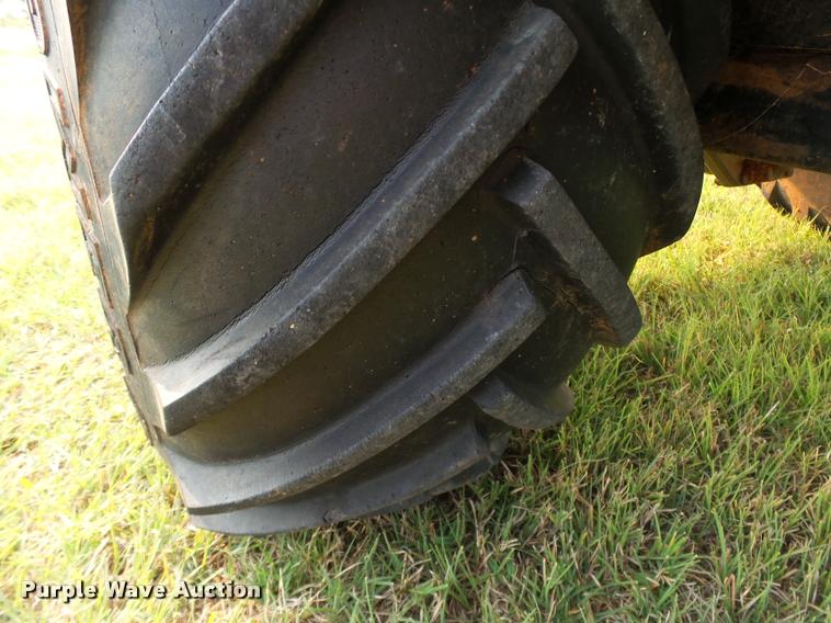 image for item DB4158 2000 PUG B624 utility vehicle