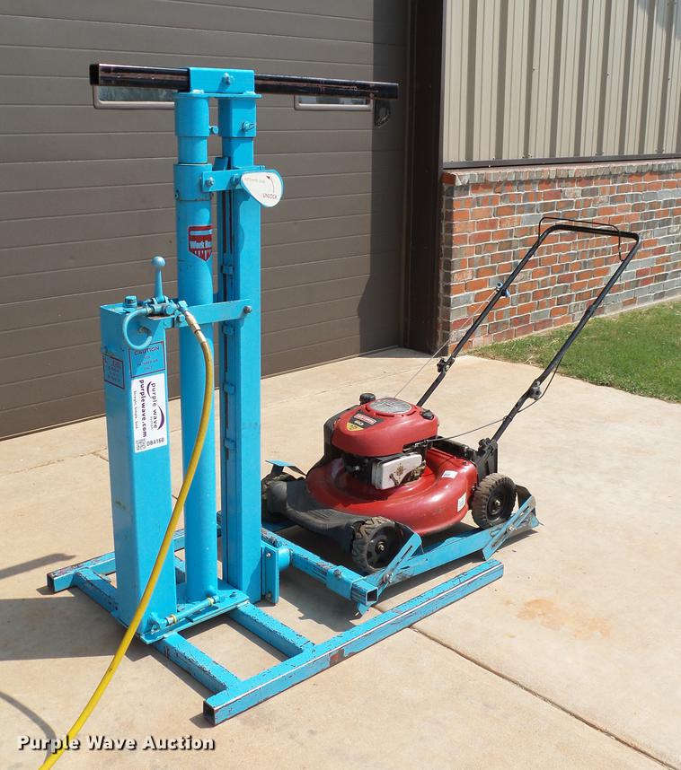 image for item DB4160 Specialty Motors lawn mower lift