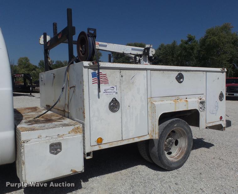 image for item DB6439 Turner Body 60.52.1T.FFSD utility bed with crane