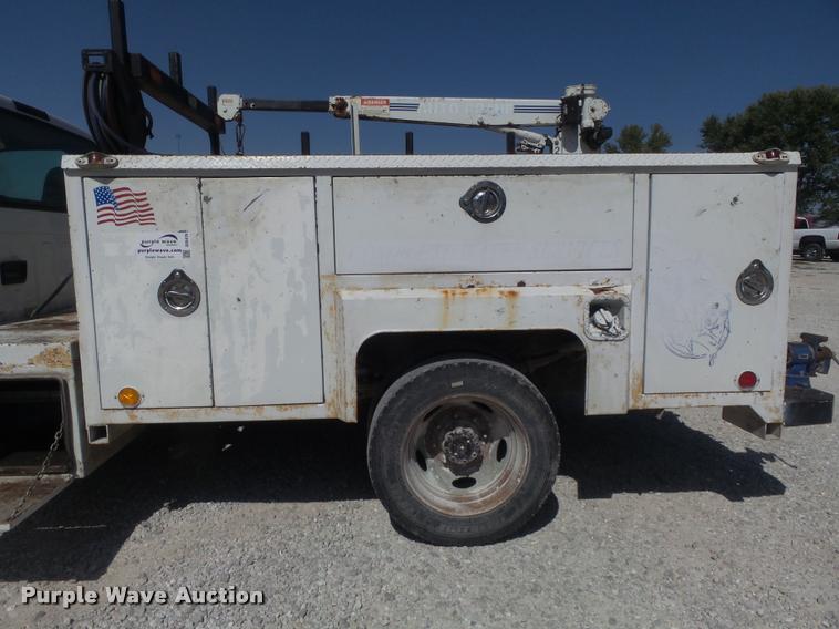 image for item DB6439 Turner Body 60.52.1T.FFSD utility bed with crane