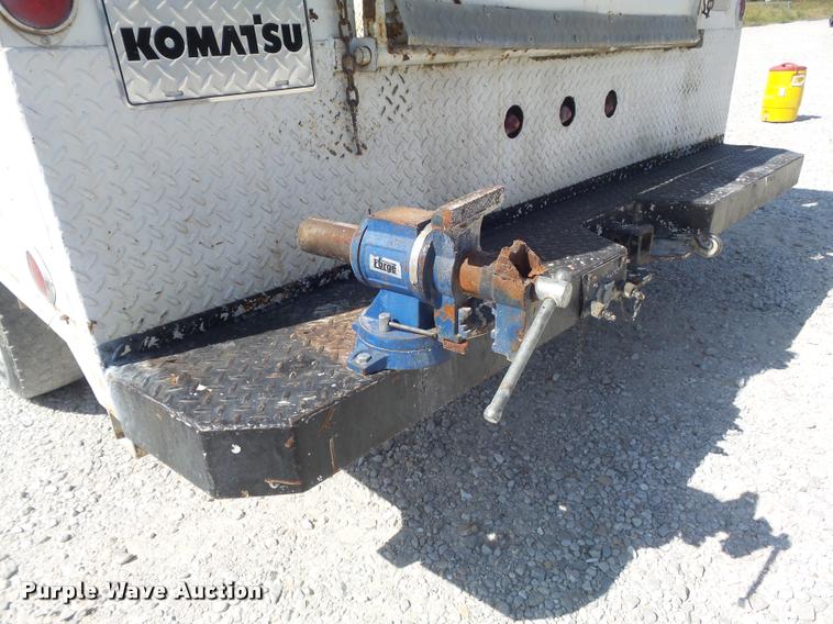 image for item DB6439 Turner Body 60.52.1T.FFSD utility bed with crane